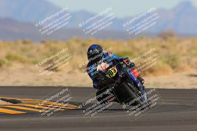 media/Oct-29-2022-CVMA (Sat) [[14c0aa3b66]]/Race 9 Amateur Supersport Middleweight/